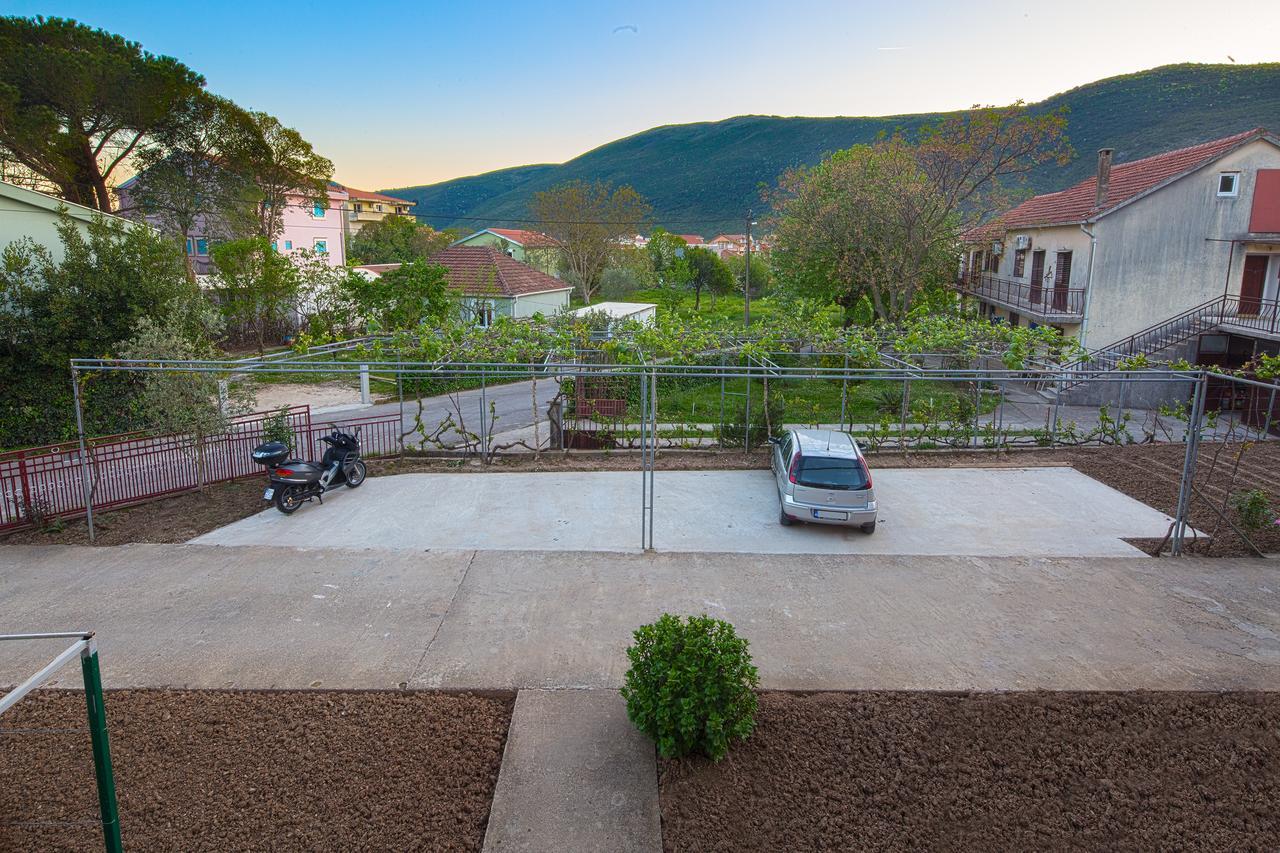 Beluga Budva Exterior foto